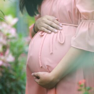 bon cadeau massage biologique pour femme enceinte Blois